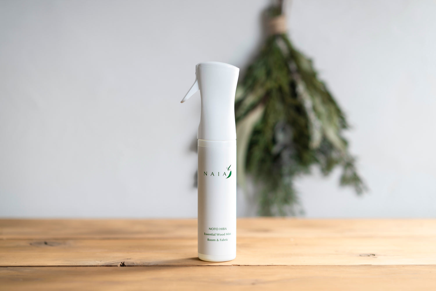 【11月再入荷予定】能登ヒバスプレー 300ml(箱入り)