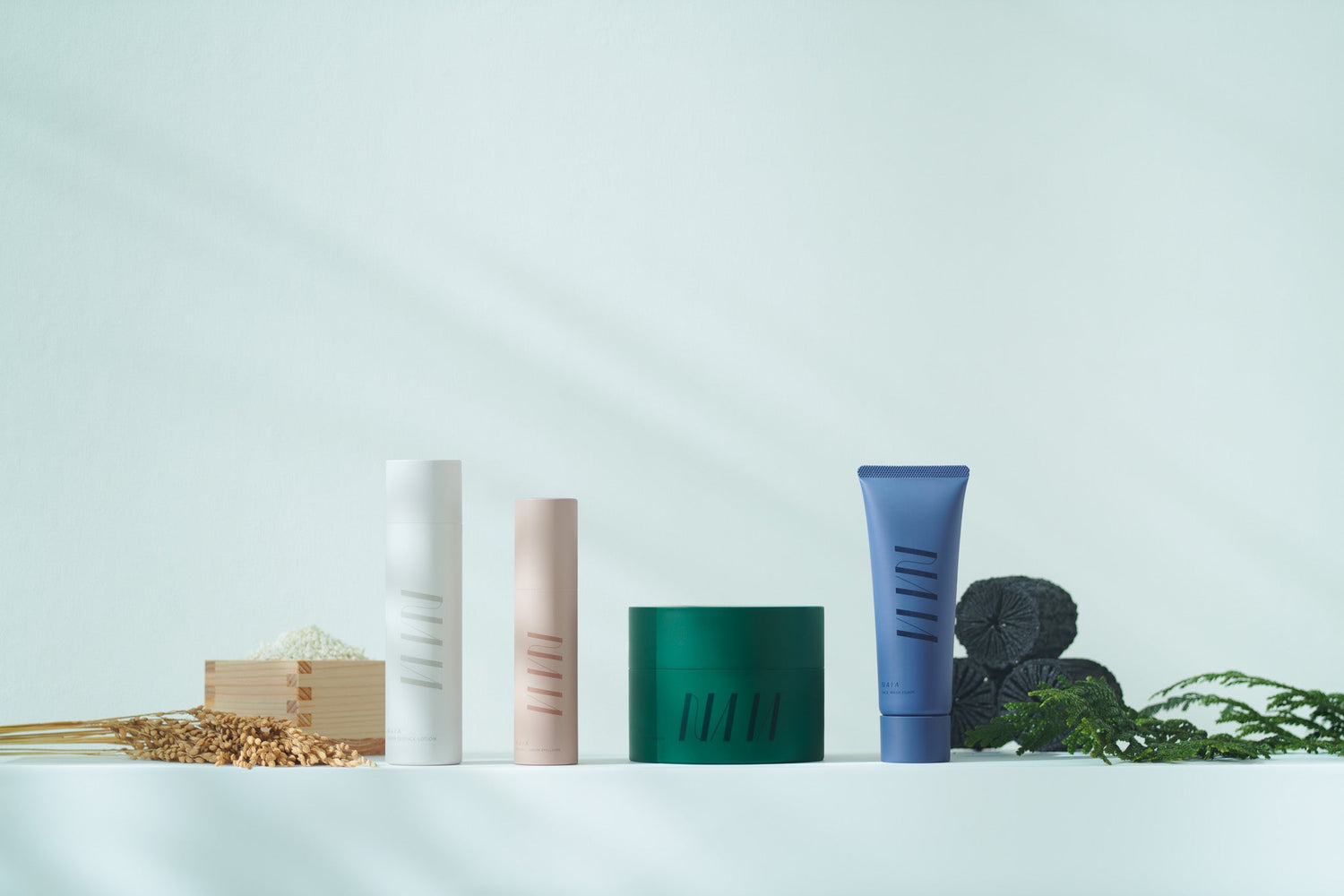 @cosme アットコスメ 2026 上半期トレンド予測関連商品に認定されました