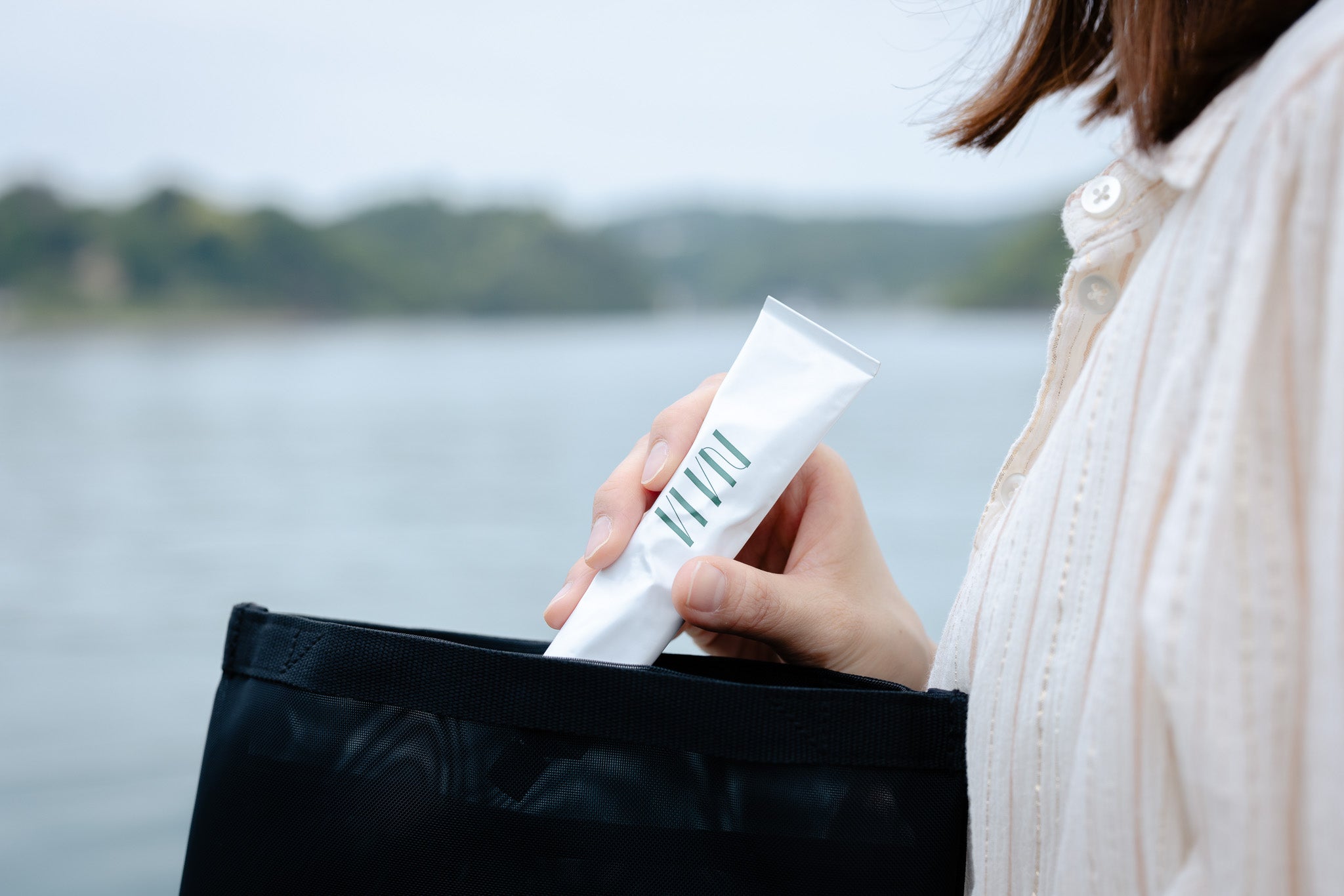 Hand Serum - Scent of a Forest After the Rain